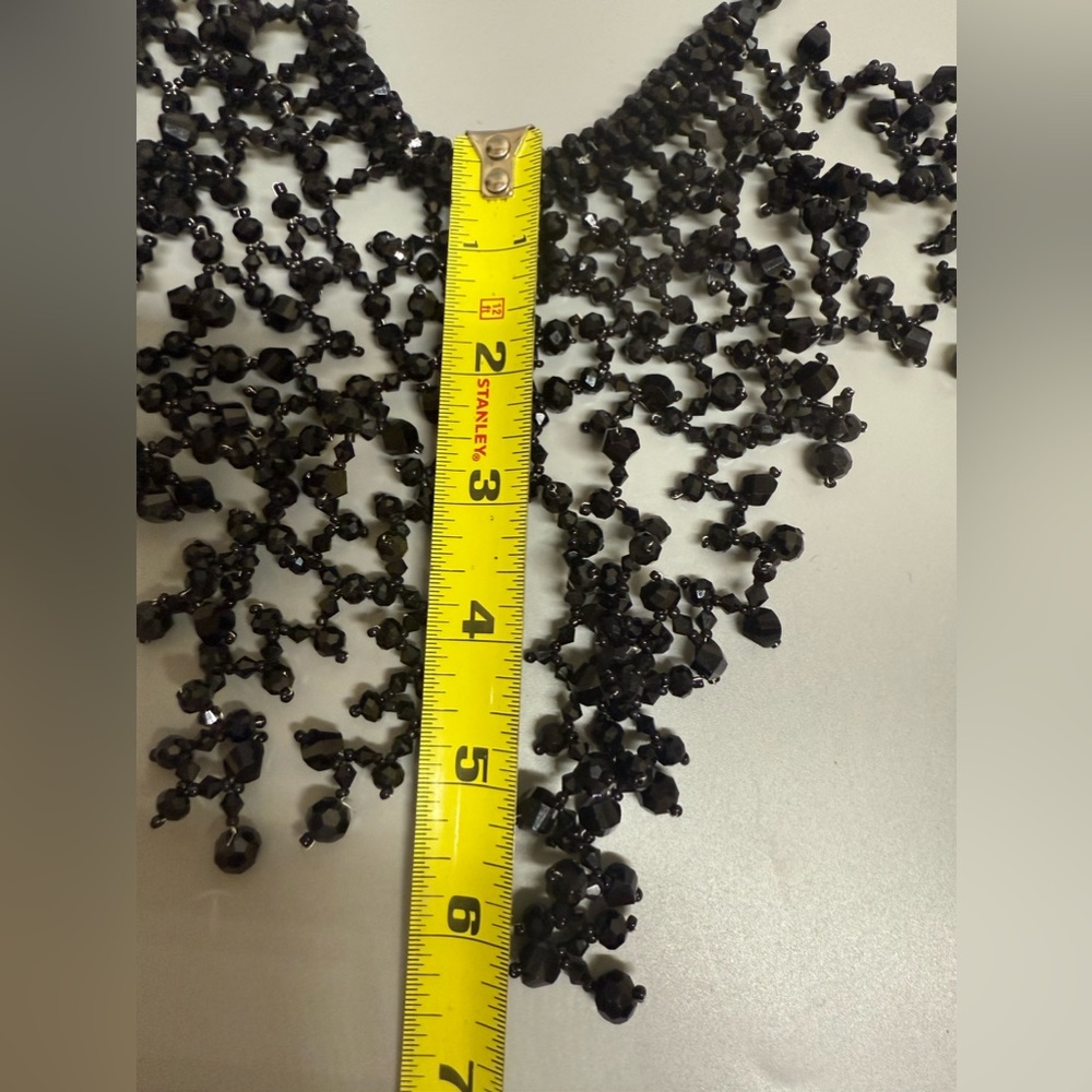 Black crystals Beaded Fringe Statement Necklace - Picture 7 of 11